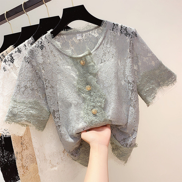 Cămașă de damă din dantelă cu mâneci scurte