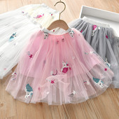 Új modell modern gyerekszoknya tüllel és több színben hímzéssel