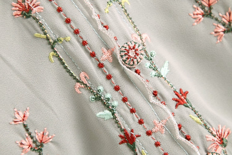 Modern sifon ing hímzéssel