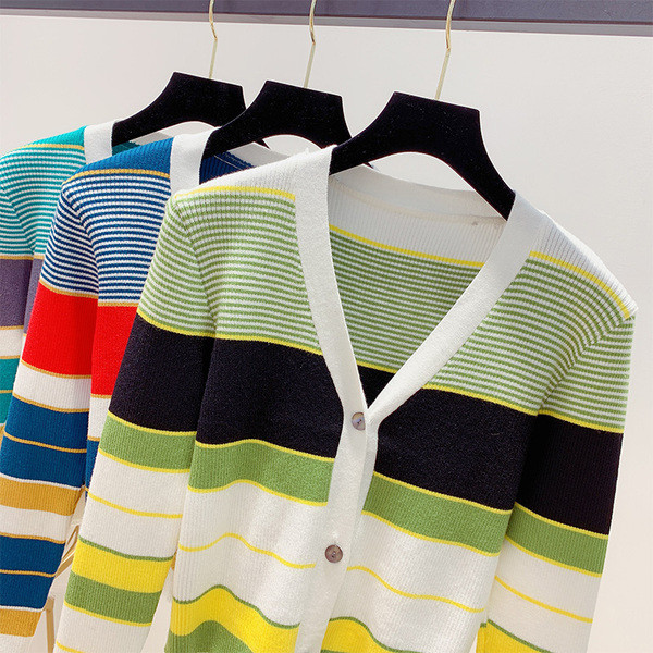 Modern női mellény gombokkal - három színben