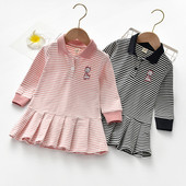 Csíkos gyerekruha hosszú ujjal, két színben hímzéssel