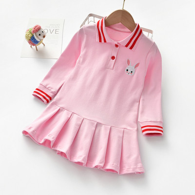 Gyerekruha lányoknak gallérral és rózsaszín és kék hímzéssel