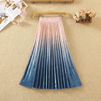 Fusta pliată de damă modernă - în trei culori