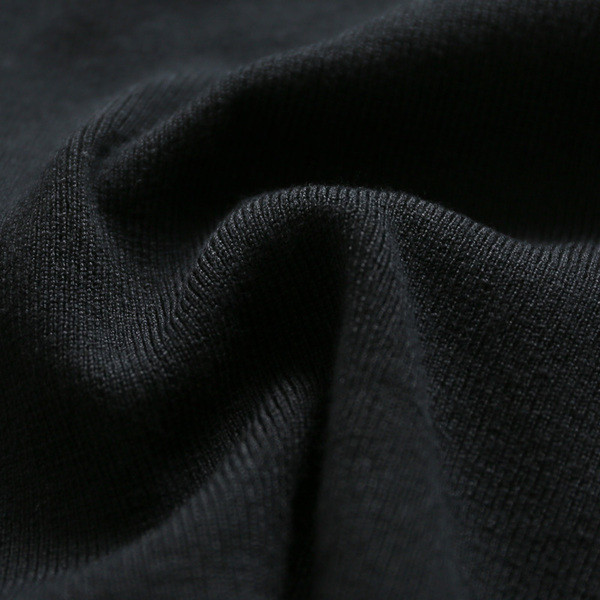 Set sport-zirnic pentru femei din două părți în negru și gri