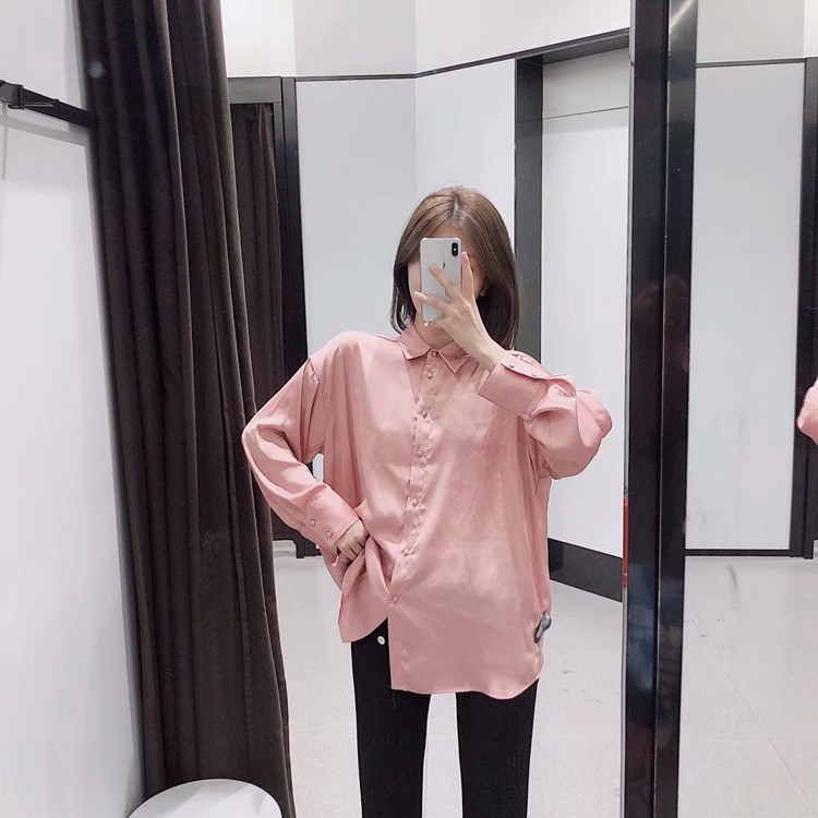 Cămașă elegantă de damă cu guler clasic și mâneci lungi de culoare roz