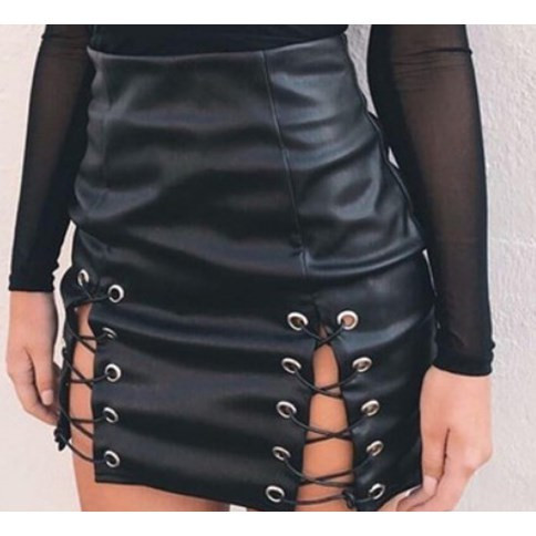 Fekete színű női szoknya nyakkendővel