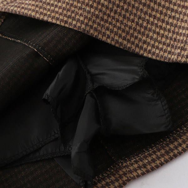 Fusta de dama moderna in doua culori cu buzunare