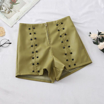 Pantaloni scurti de dama din imitatie de piele - in trei culori