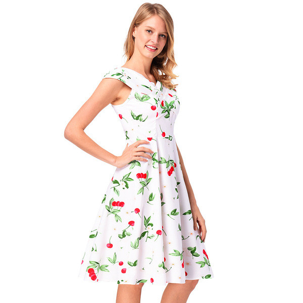 Elegáns női ruha virágmintás - szabású modell