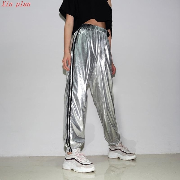 Modern női nadrág - széles modell szegéllyel