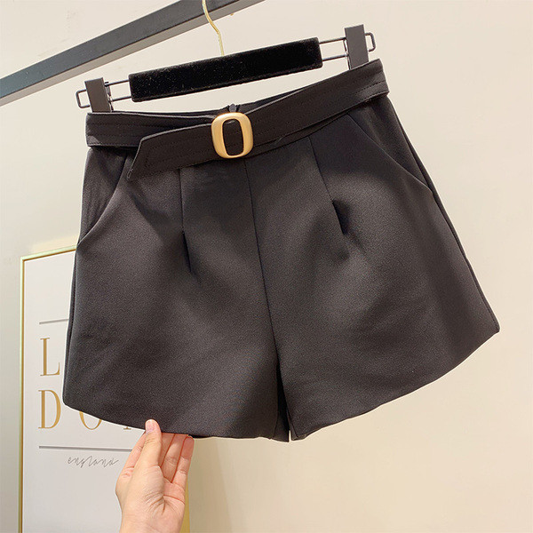 Model nou de pantaloni scurti de dama cu curea in mai multe culori