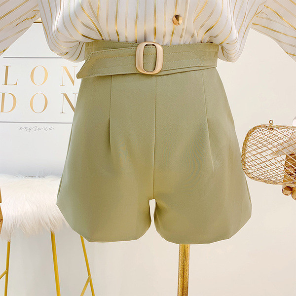 Model nou de pantaloni scurti de dama cu curea in mai multe culori