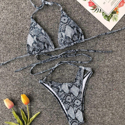 Kétrészes fürdőruha állatmintával és nyakkendőkkel több színben