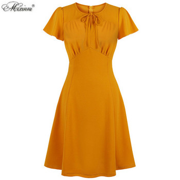 Modern női ruha rövid ujjú, sárga nyakkendővel