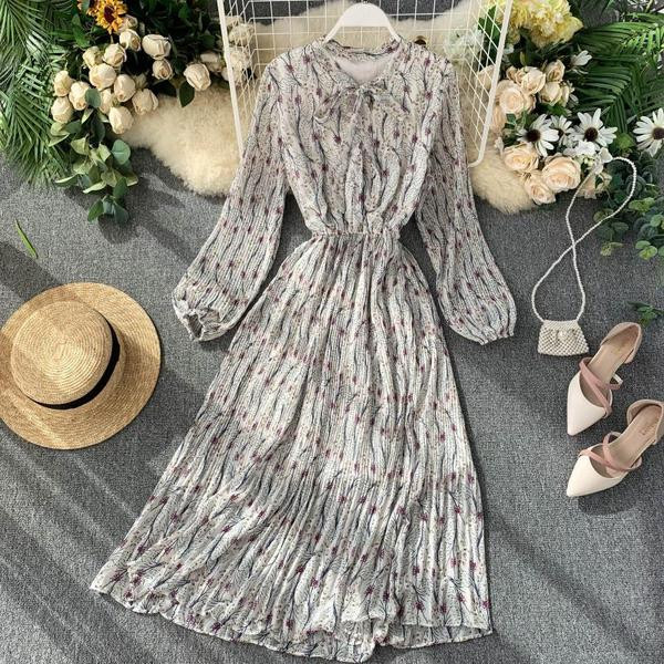 Model lung de dama croiat in mai multe culori