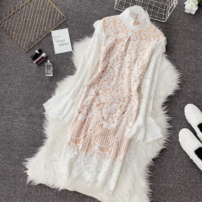 Elegáns női ruha hosszú ujjal, csipkével több színben