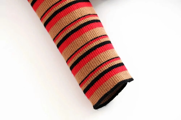 Pulover dama in dungi model nou