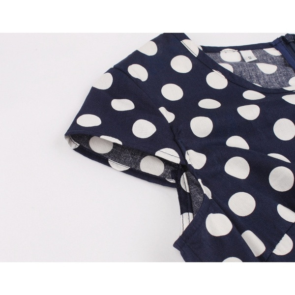 Rochie elegantă de damă cu puncte negre