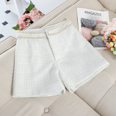 Pantaloni scurti eleganti de dama cu talie inalta in negru, alb si albastru