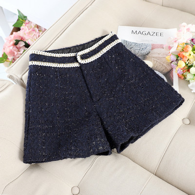 Pantaloni scurti eleganti de dama cu talie inalta in negru, alb si albastru