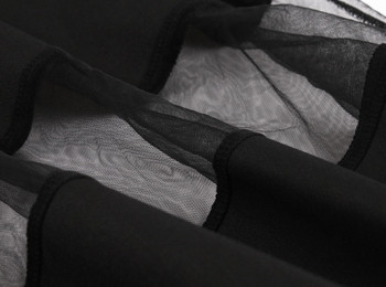 Rochie modernă de damă cu decolteu O în negru