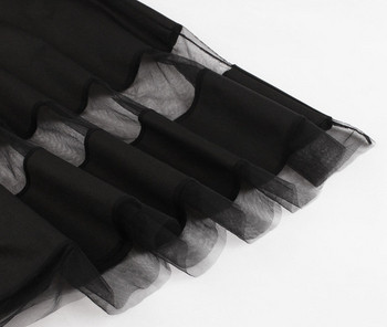 Rochie modernă de damă cu decolteu O în negru