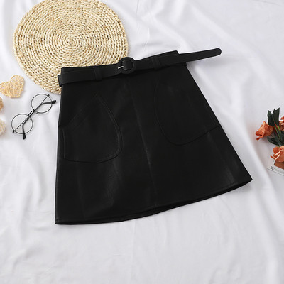 Modern női szoknya három színben, zsebekkel