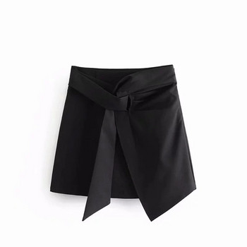 Stílusos női szoknya szürke és fekete színben