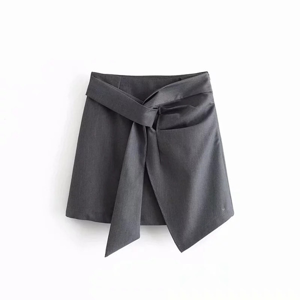 Stílusos női szoknya szürke és fekete színben