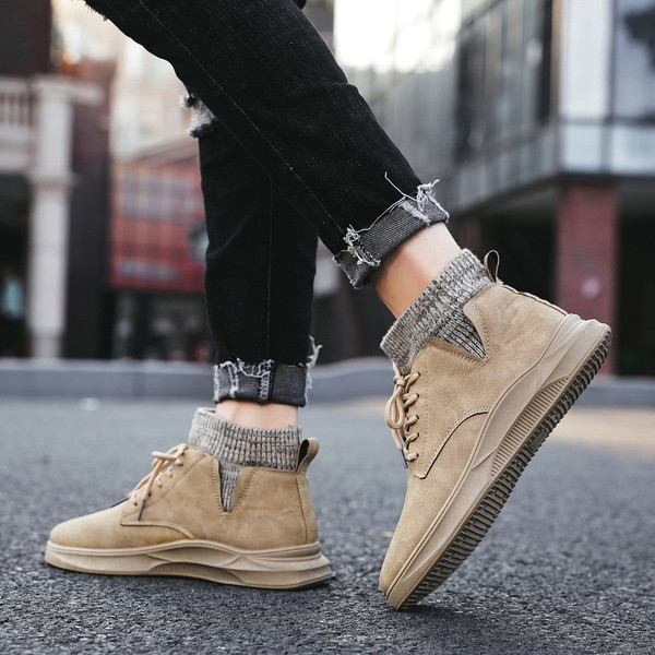 Férfi öko-bőr csizma fekete, barna és szürke színben