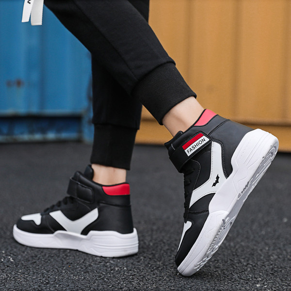 Adidasi moderni pentru barbati din piele ecologica in trei culori