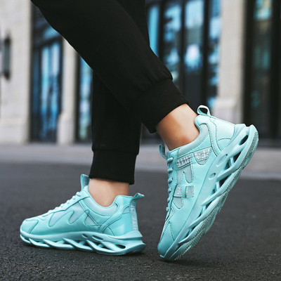 Új férfi tornacipő modell kék, zöld és barna feliratokkal