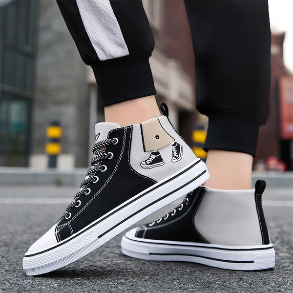 Alkalmi férfi tornacipő különböző színekben