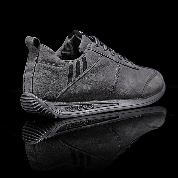 Eko bőrből készült alkalmi férfi tornacipő fekete, szürke és piros színben