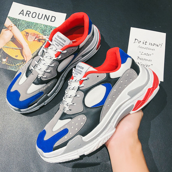 Aktuális férfi tornacipő durva talppal, három színben