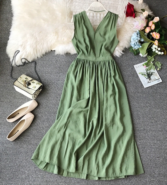 Jelenlegi női szabású ruha három színben