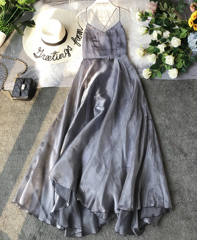 Rochie moderna de dama - model croiat in gri