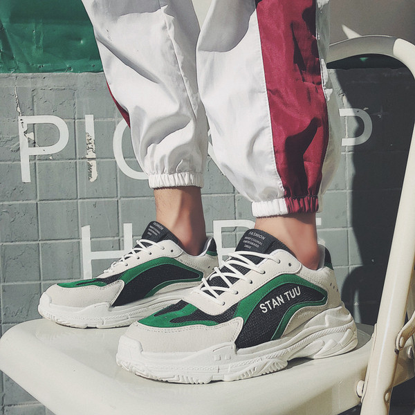 Új durva talpú férfi tornacipő modell több színben