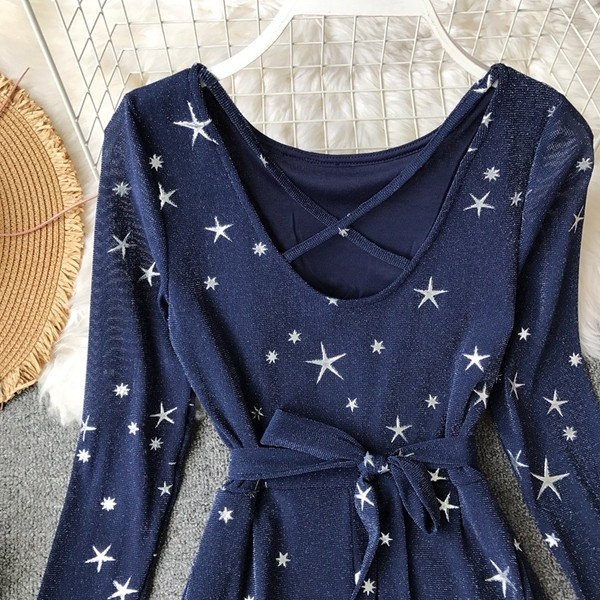 Rochie casual de dama in albastru si maneci lungi