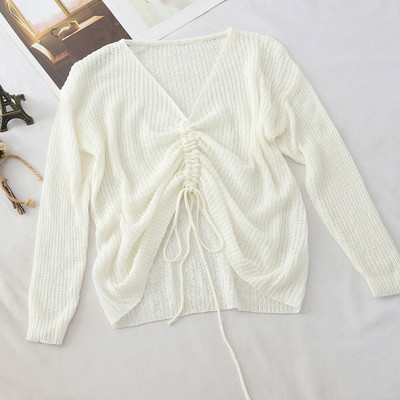 Bluză de damă modernă în mai multe culori cu decolteu în V