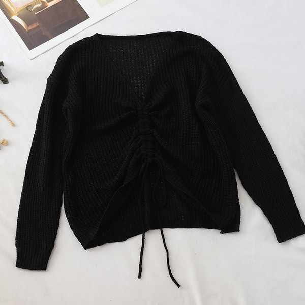 Bluză de damă modernă în mai multe culori cu decolteu în V