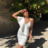 Rochie elegantă de damă cu curea în alb