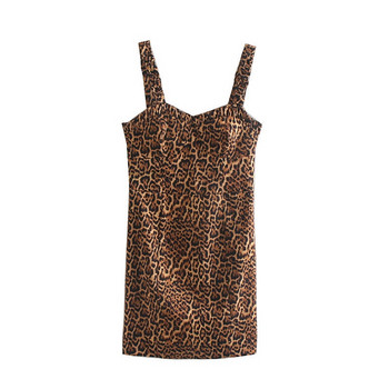 Rövid női ruha vékony pántokkal, állatmintával