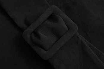 Rochie scurtă cu curea de culoare neagră