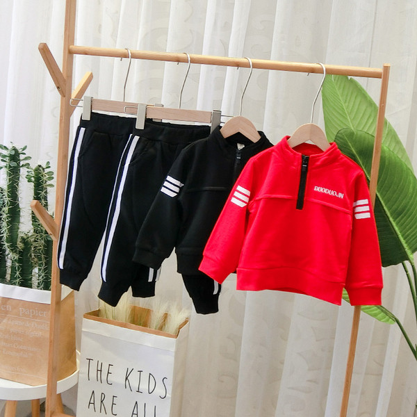 Set copii model nou pentru baieti in negru si rosu