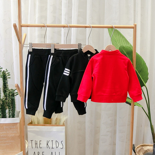 Set copii model nou pentru baieti in negru si rosu