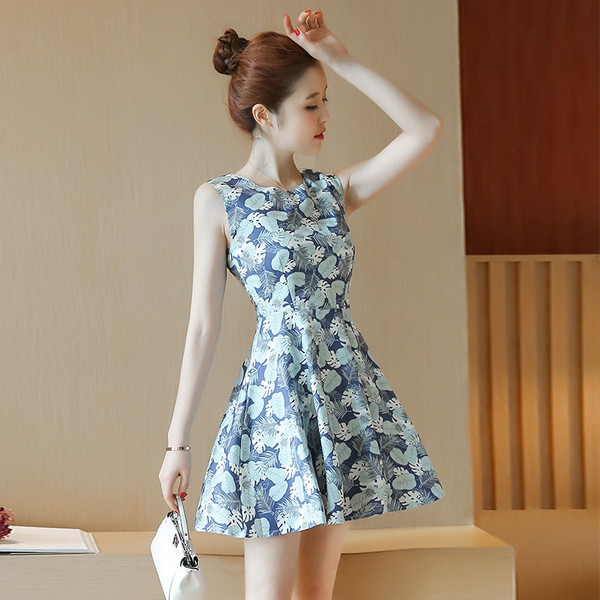 Rochie eleganta de dama cu model floral in doua culori