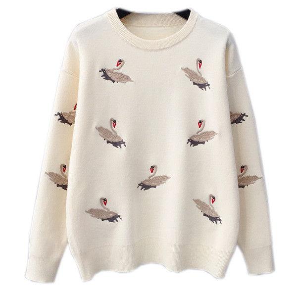 ÚJ Aktuális női téli pulóver hímzéssel