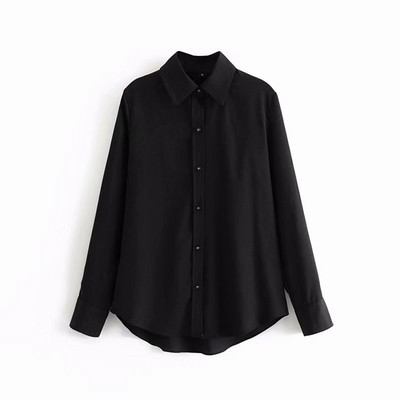 Női ing klasszikus gallérral és gombokkal fehér és fekete színben