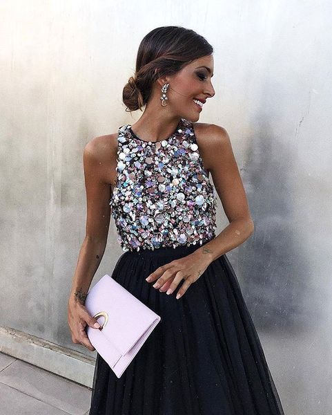 Rochie de dama moderna croiala lunga in culoarea neagra